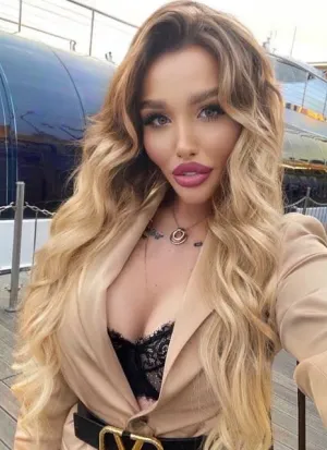 проститутка АЛЕНА, 24, Екатеринбург
