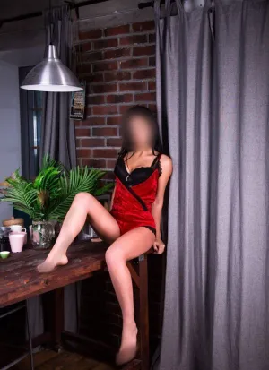 проститутка Злата, 21, Екатеринбург